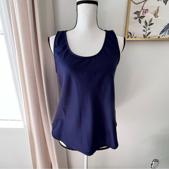 Gap Shirt Sleeveless Blouse /Top /shirt Navy Blue NWT Size Small Polyester - Picture 5 of 7